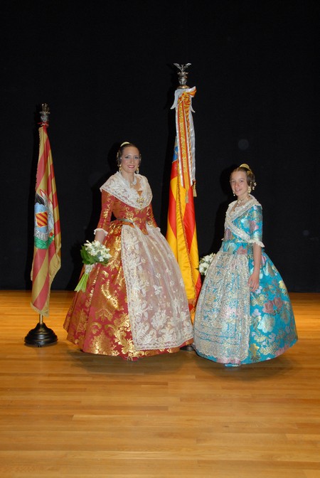 <!--:es-->La Federación Junta Fallera de Sagunto regalará el vestido oficial de la Crida a las Falleras Mayores 2017<!--:--><!--:va-->La Federació Junta Fallera de Sagunt regalarà el vestit oficial de la Crida a les Falleres Majors 2017<!--:-->